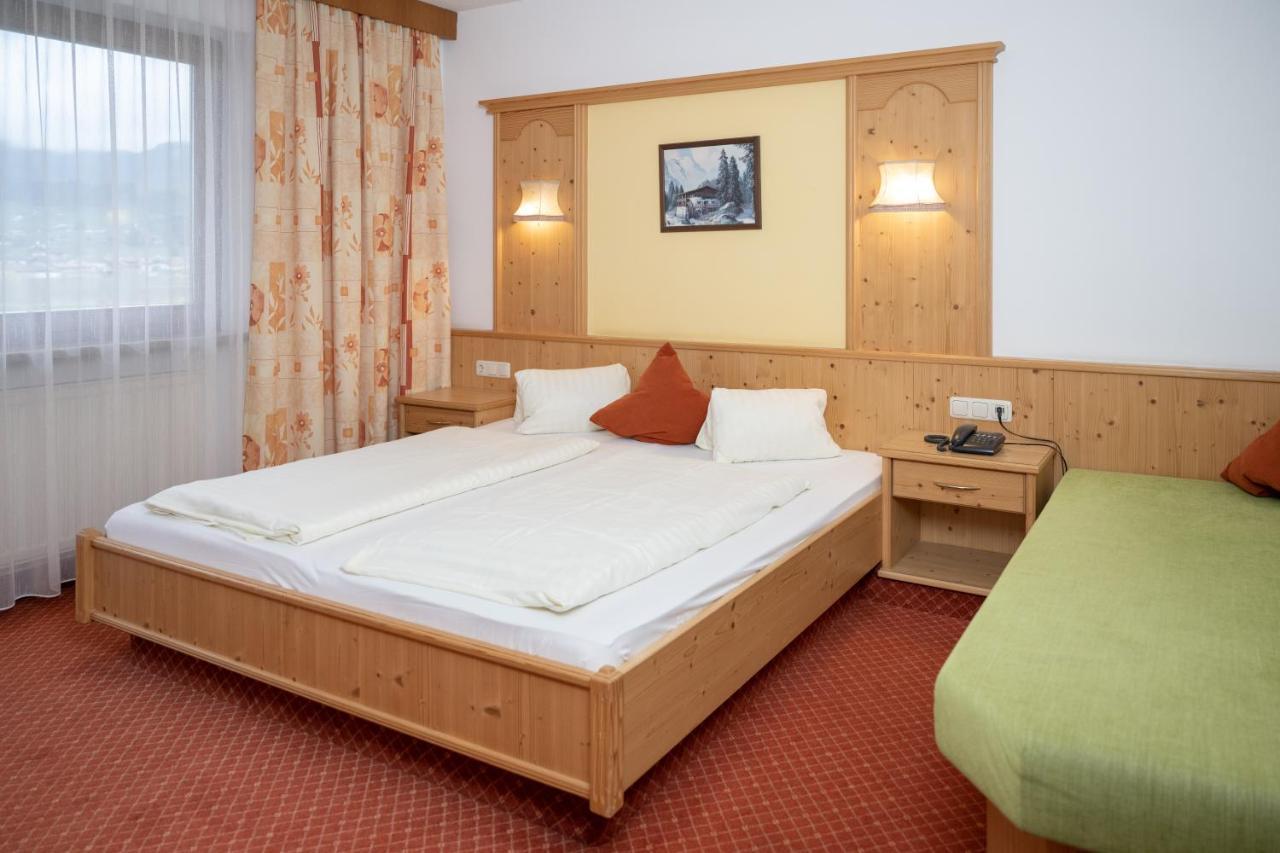 Hotel Waidachhof เคิสเซน ภายนอก รูปภาพ