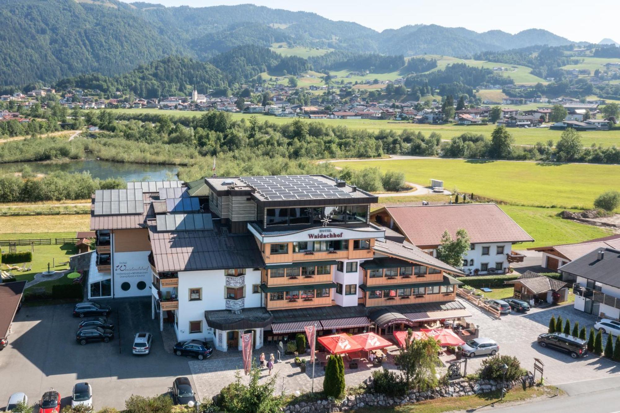 Hotel Waidachhof เคิสเซน ภายนอก รูปภาพ