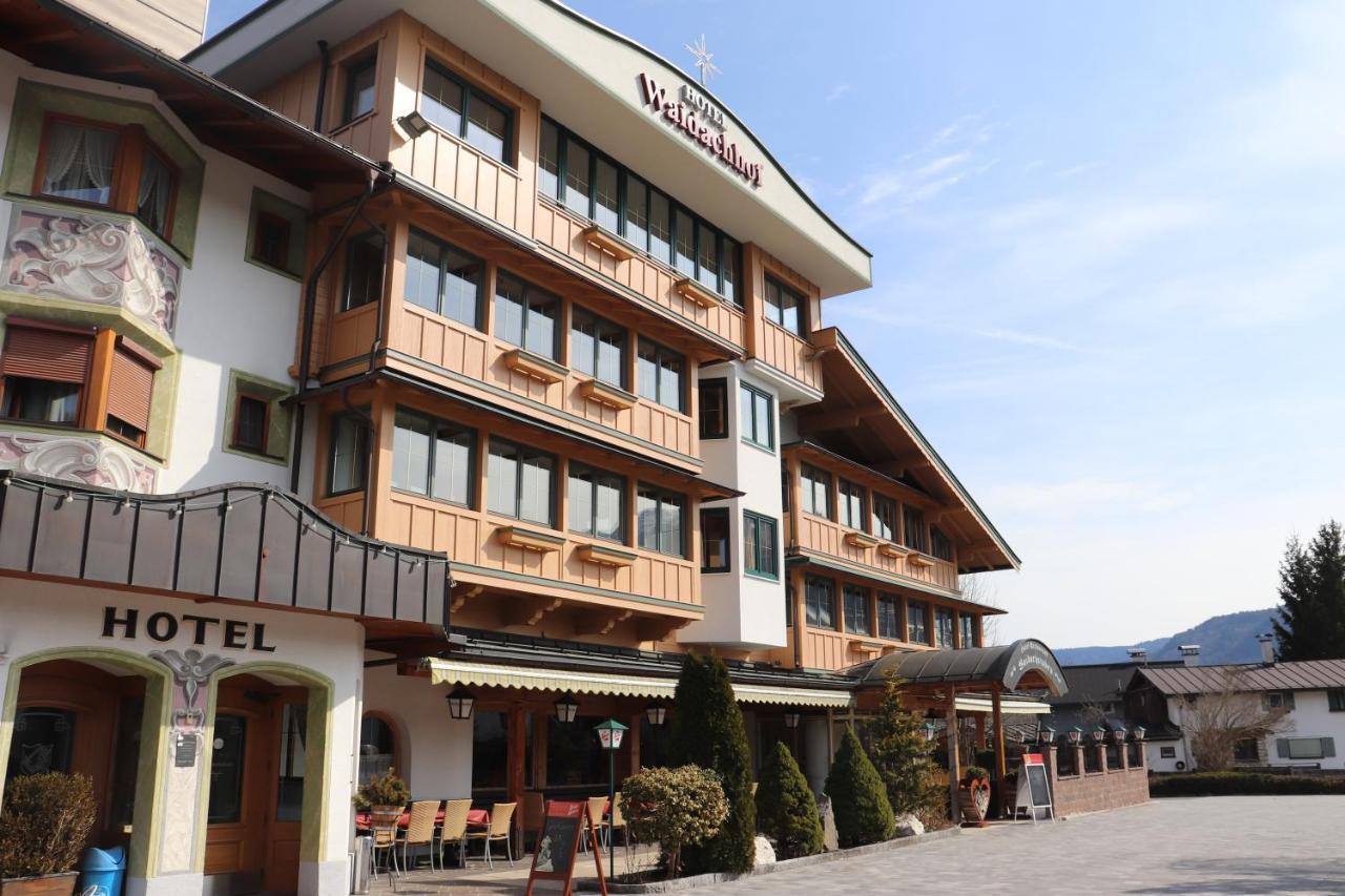 Hotel Waidachhof เคิสเซน ภายนอก รูปภาพ